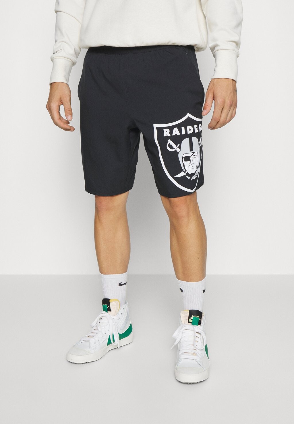 

Спортивные брюки Nike