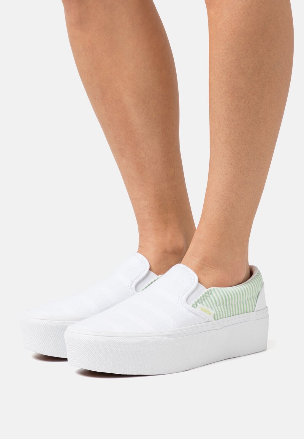 

Лоферы Vans