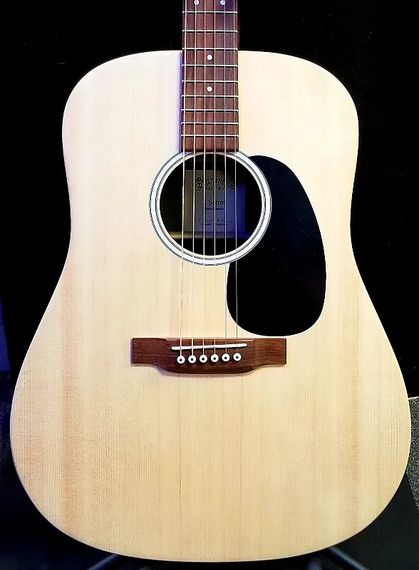 

Акустическая гитара Martin X-Series D-X2E-02 w/FREE Setup INCLUDED