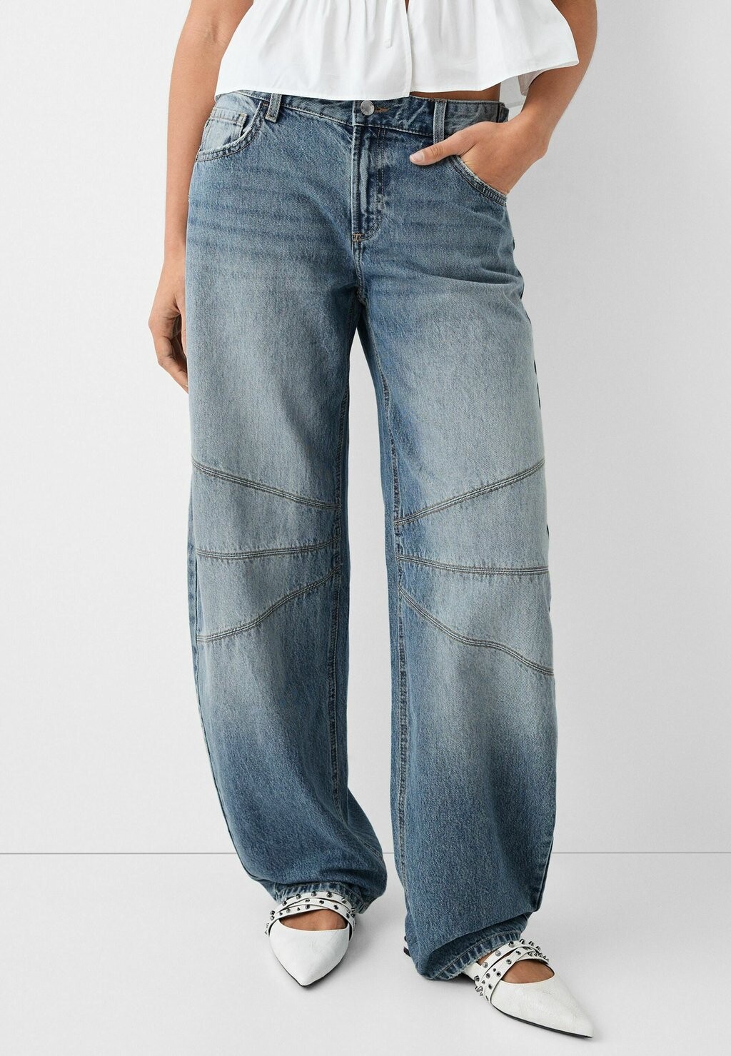 

Джинсы свободного кроя BALLOON Bershka, цвет light blue denim