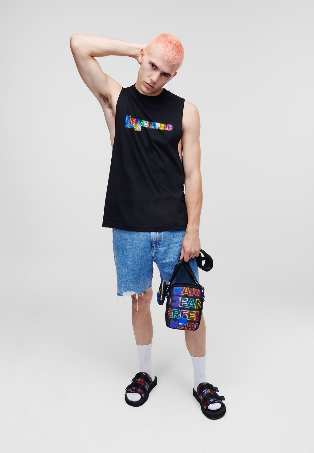 

Топ KLJ ALL LOVE Karl Lagerfeld, черный