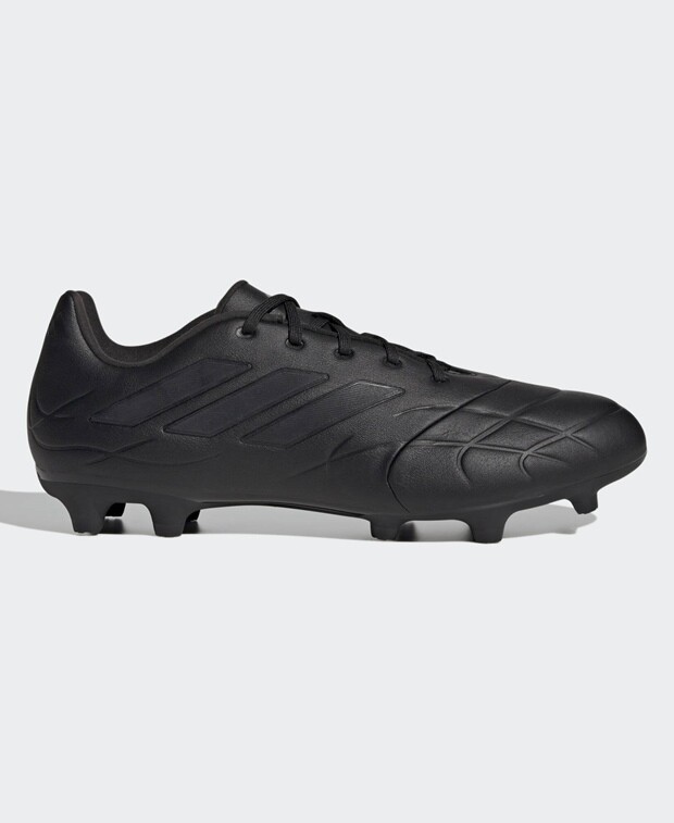 

Бутсы adidas, икра черная
