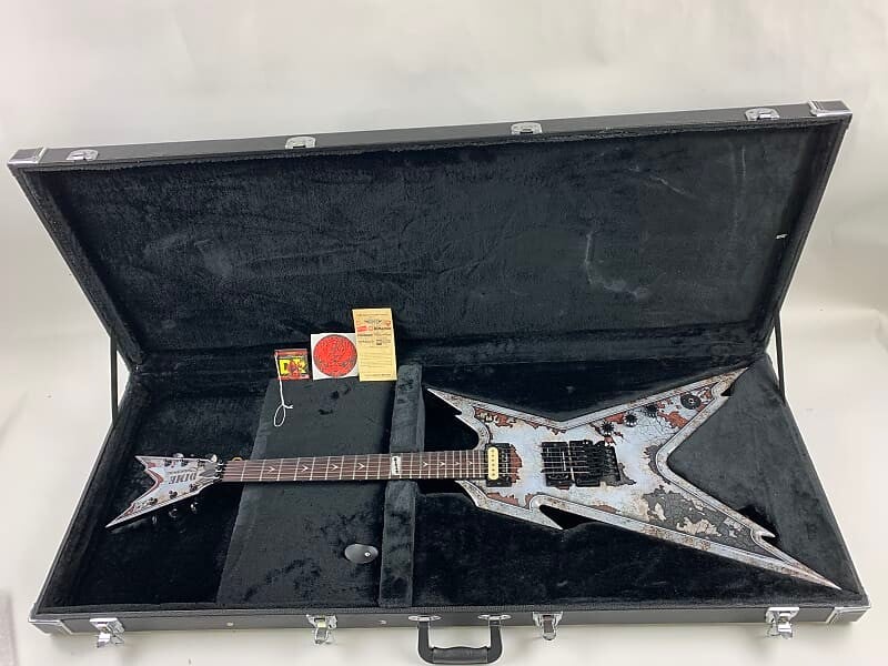 

Электрогитара Dean Dime Razorback Rust Custom Rust Graphic Electric Guitar + Hardshell Case Dimebag Dime Bag