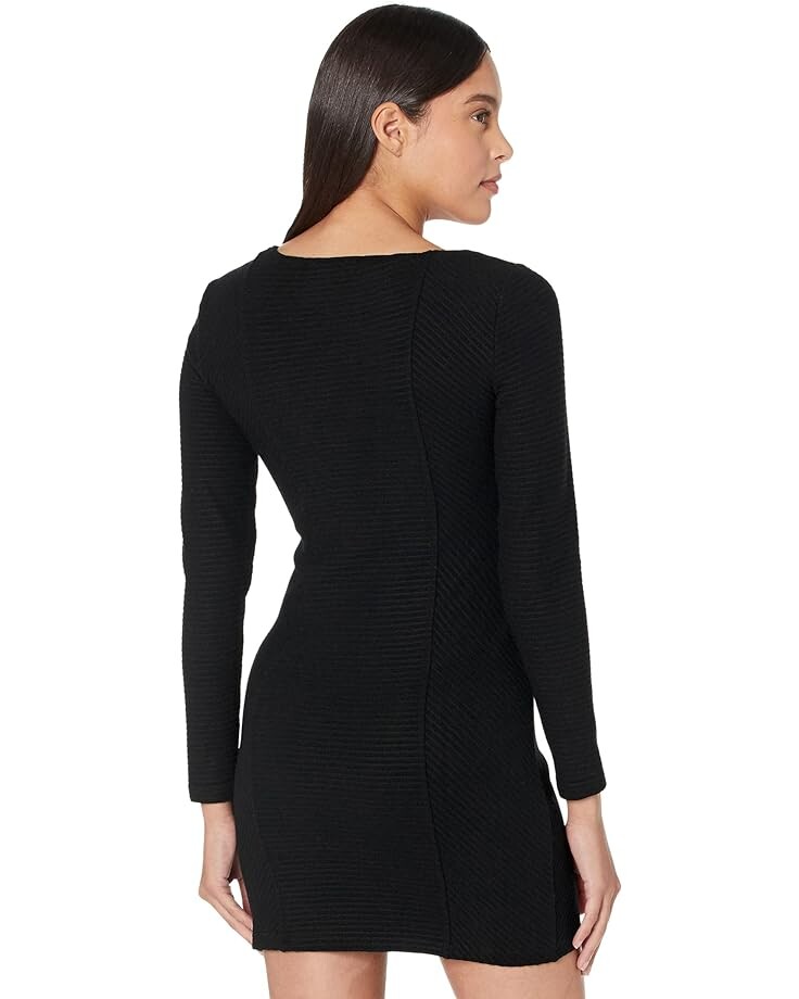 

Платье Steve Madden Levitating Dress, черный