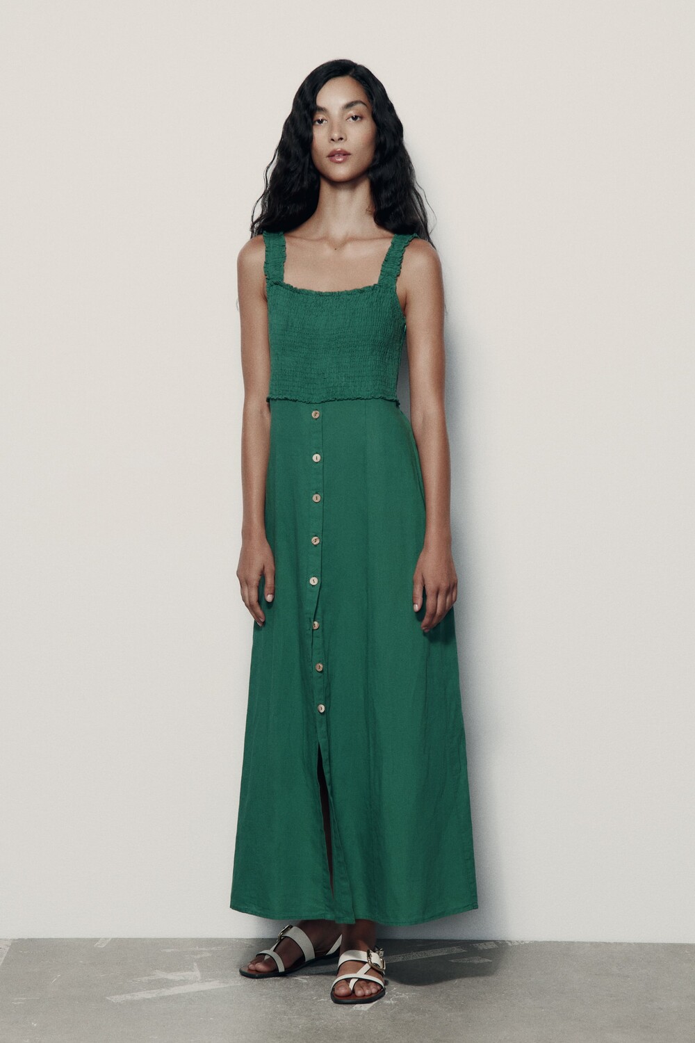 

Платье-комбинация миди из смешанного льна Zara, зеленый
