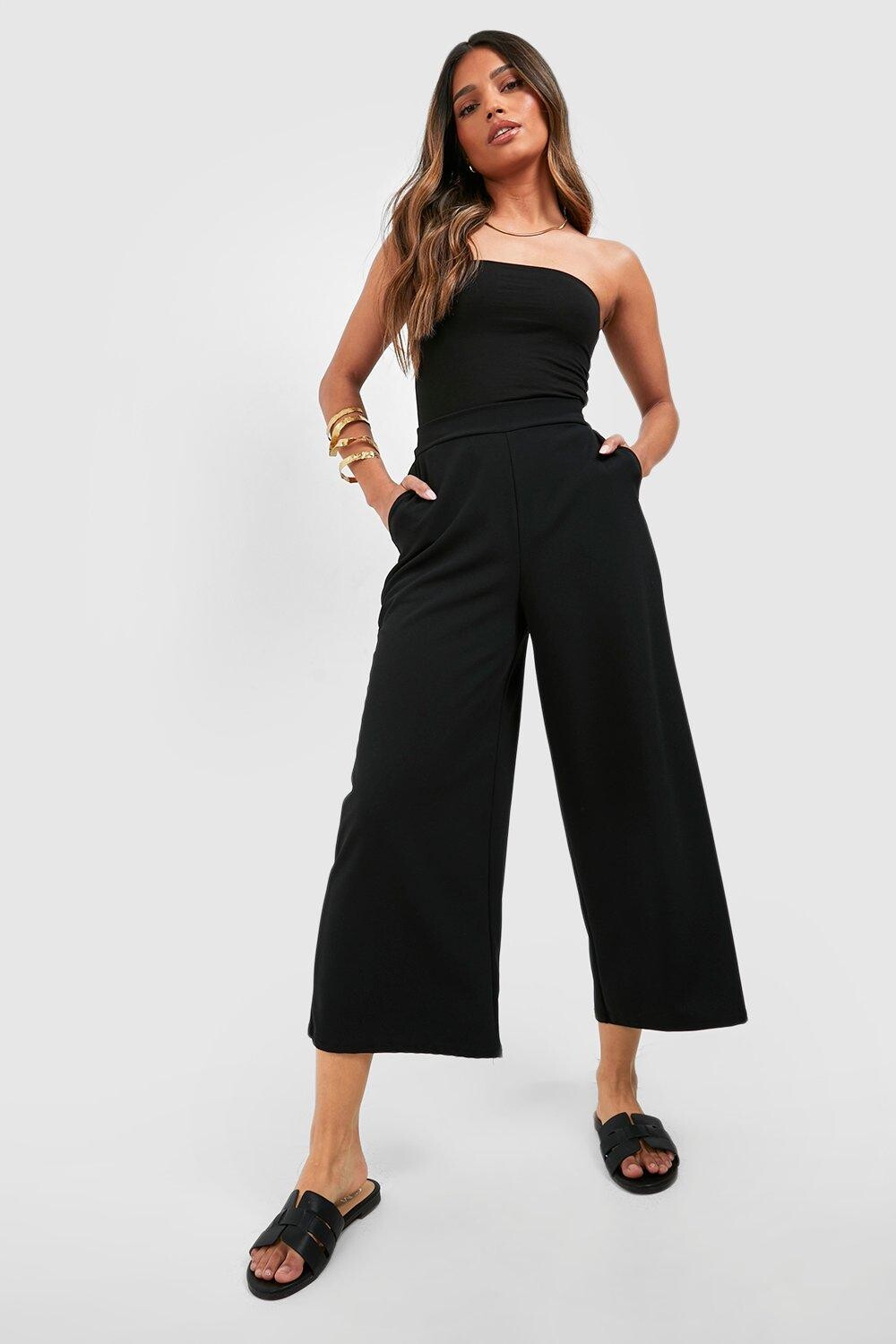 

Брюки-кюлоты из тяжелого крепа Boohoo, черный