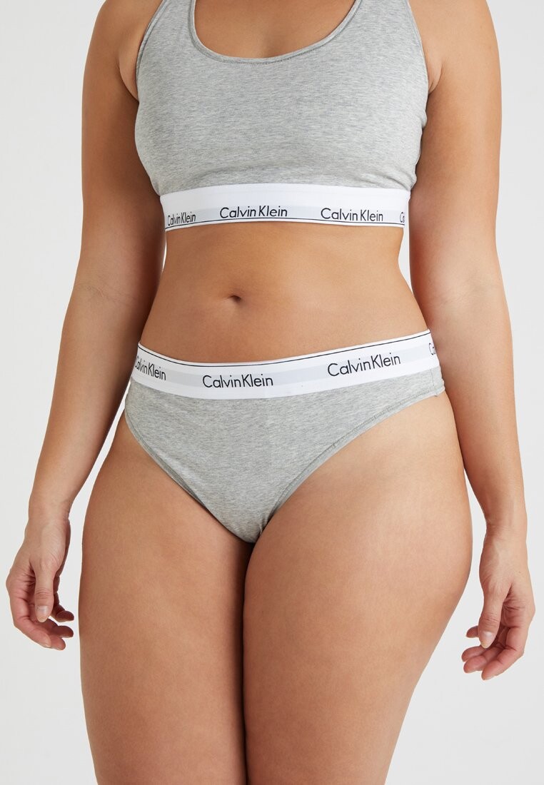 

Стринги Calvin Klein Underwear