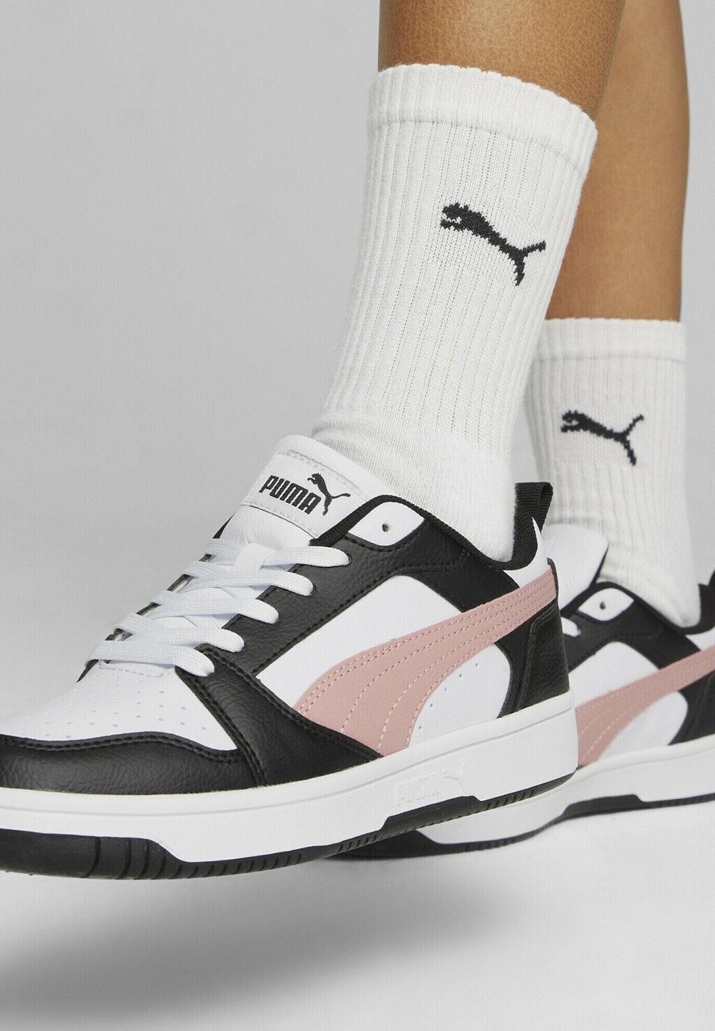 

Кроссовки Puma REBOUND, цвет white future pink black