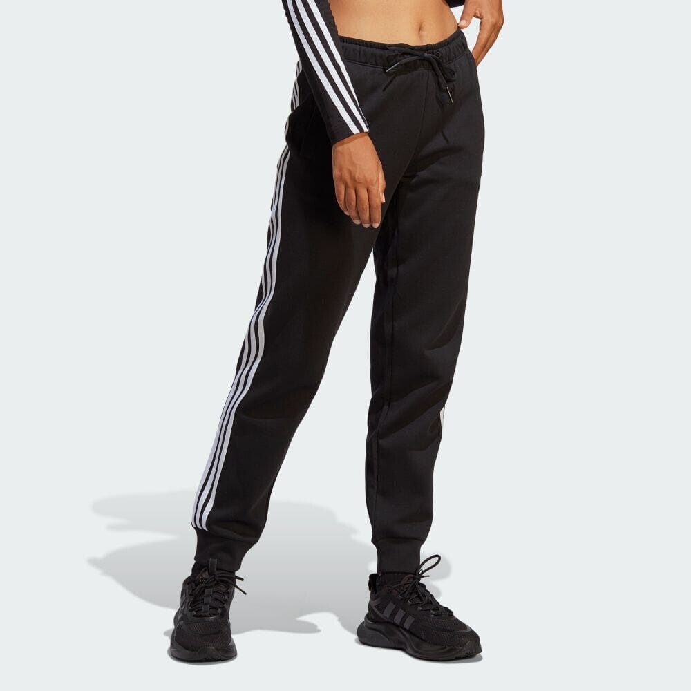 

Брюки Adidas HT4704, черный
