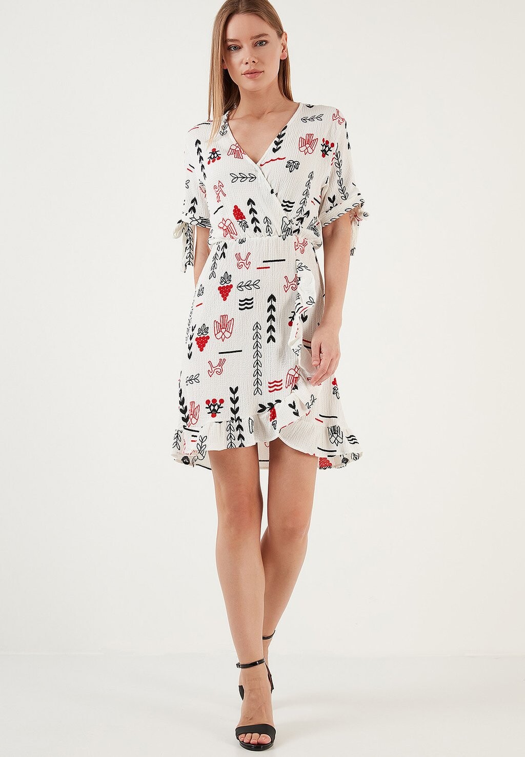 

Летнее платье LELA