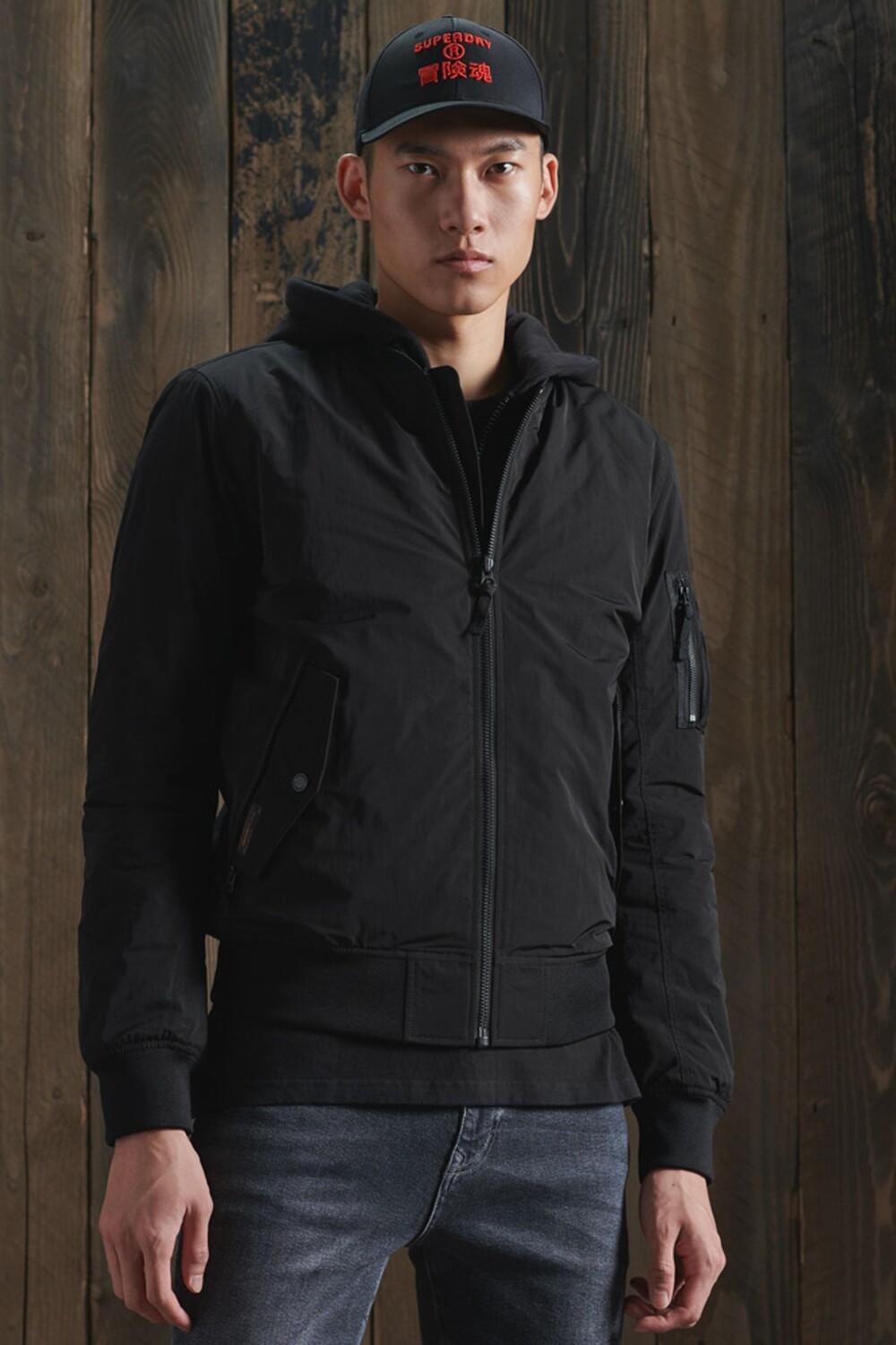

Черная куртка-бомбер в стиле милитари Superdry, черный