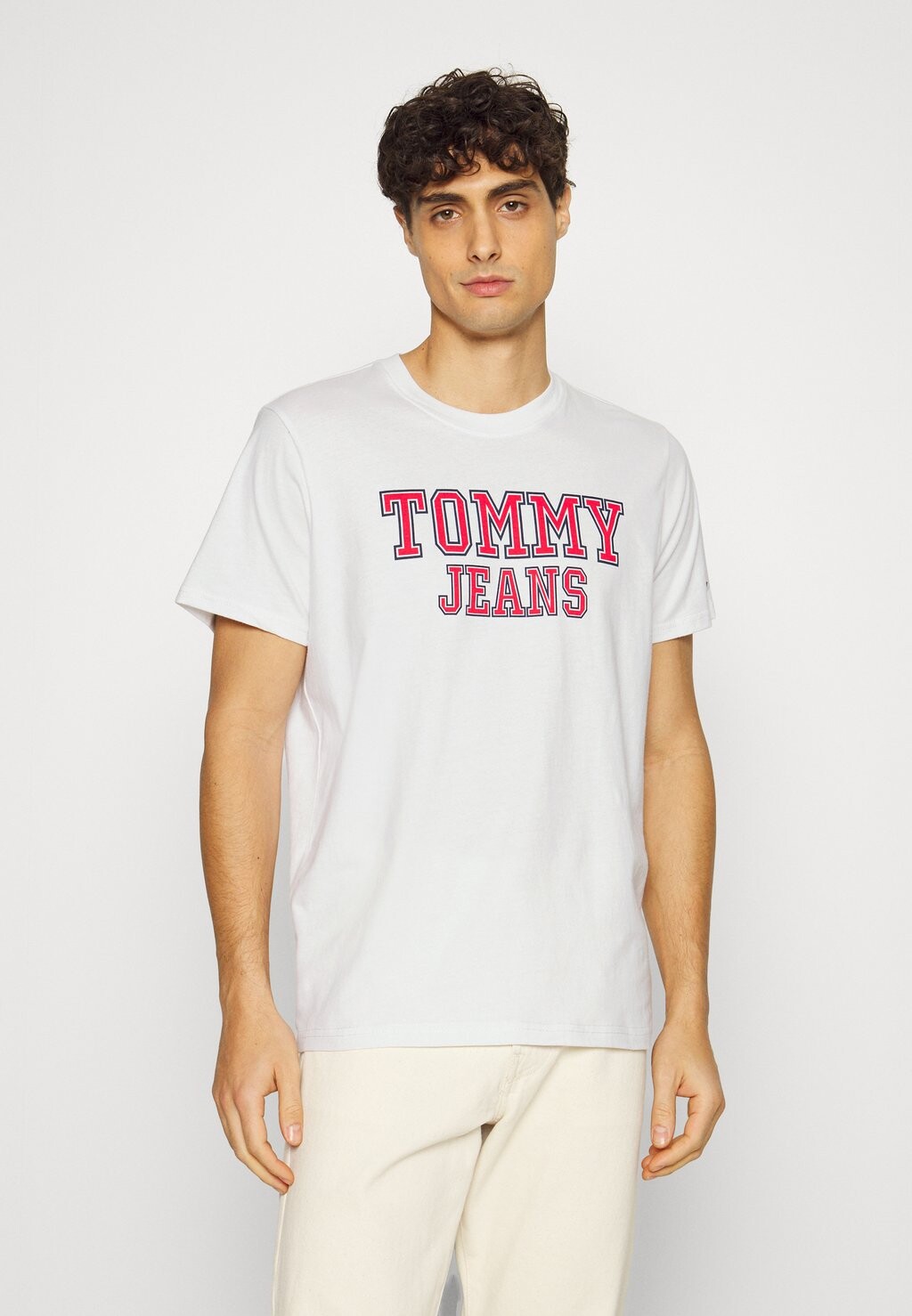 

Футболка с принтом Tommy Jeans, белый