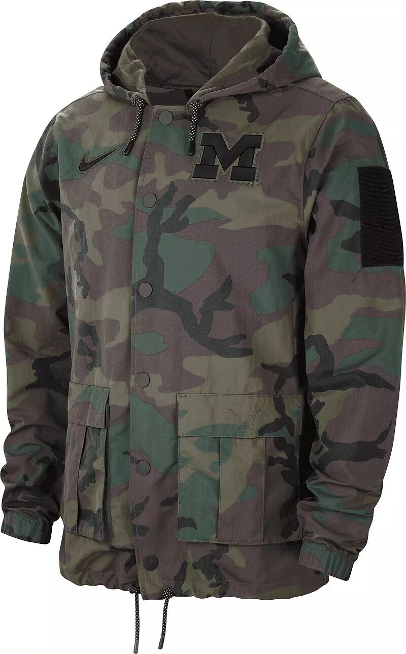 

Jordan Мужская легкая куртка Nike Michigan Wolverines Camo Military Appreciation