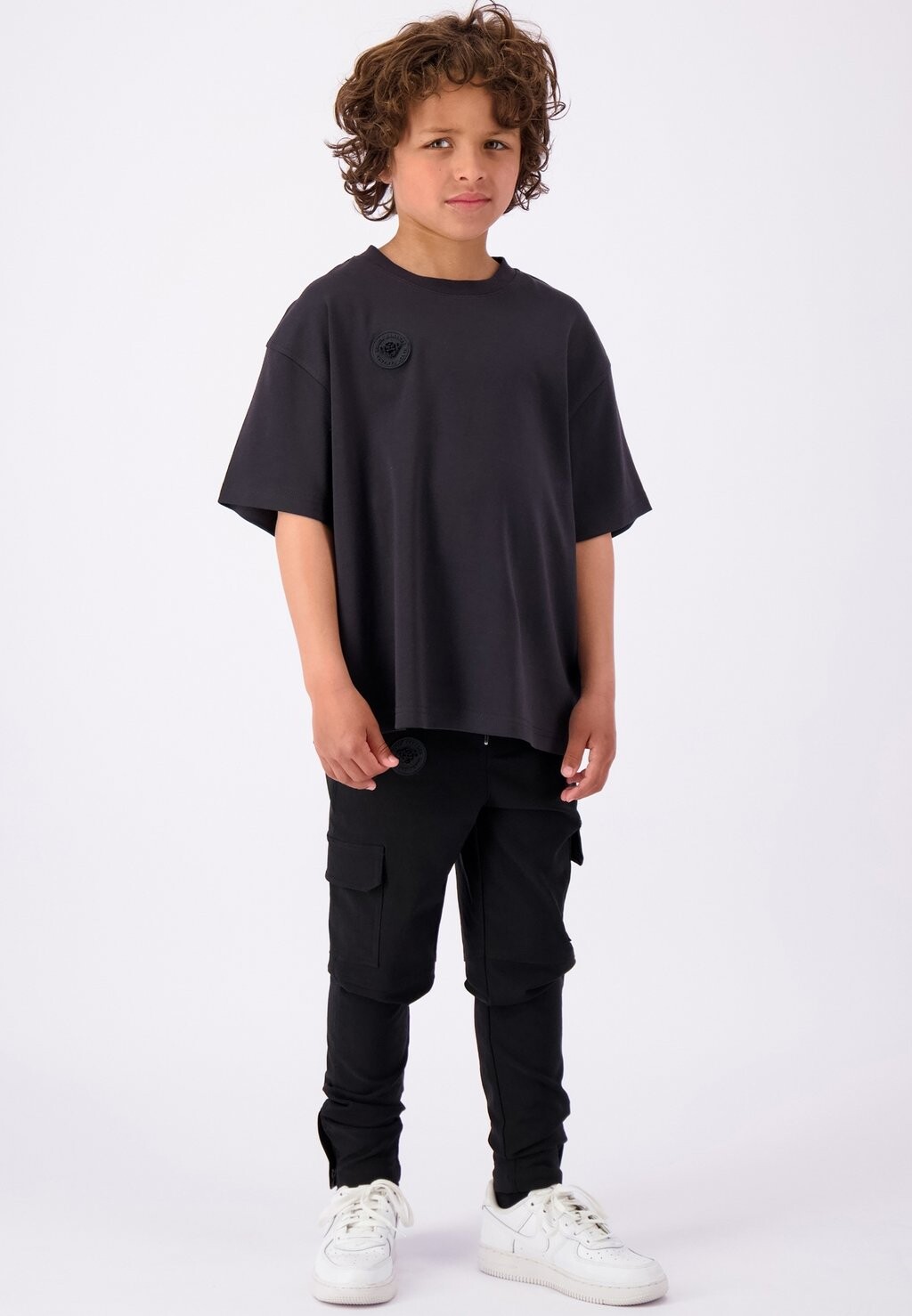 

Базовая футболка ESSENTIAL TEE Black Bananas, цвет charcoal