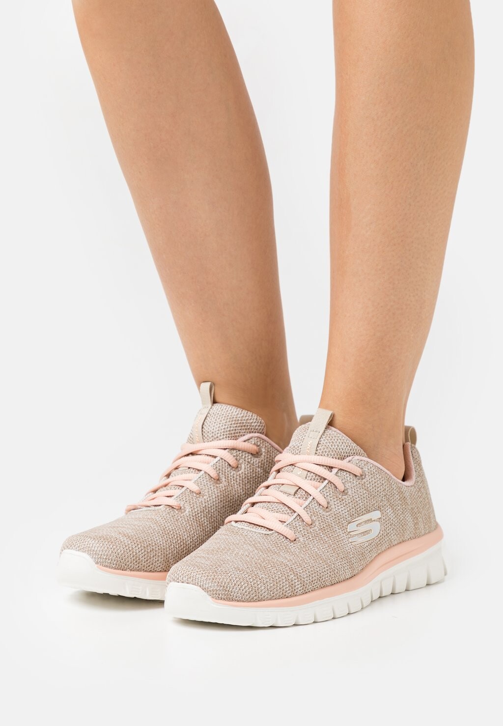 

Кроссовки Skechers, бежевый