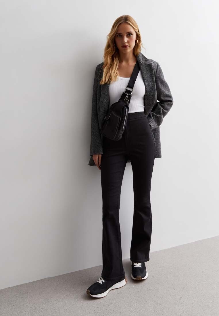 

Джинсы-клеш High Waist Brooke New Look, черный