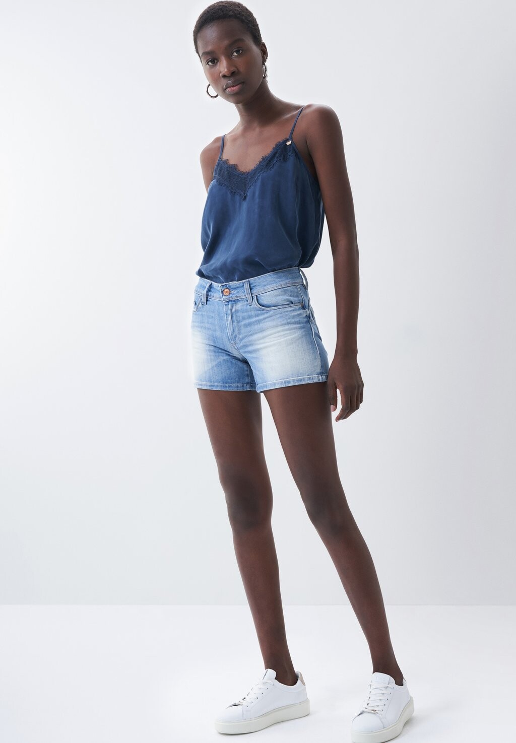 

Джинсовые шорты Salsa Jeans