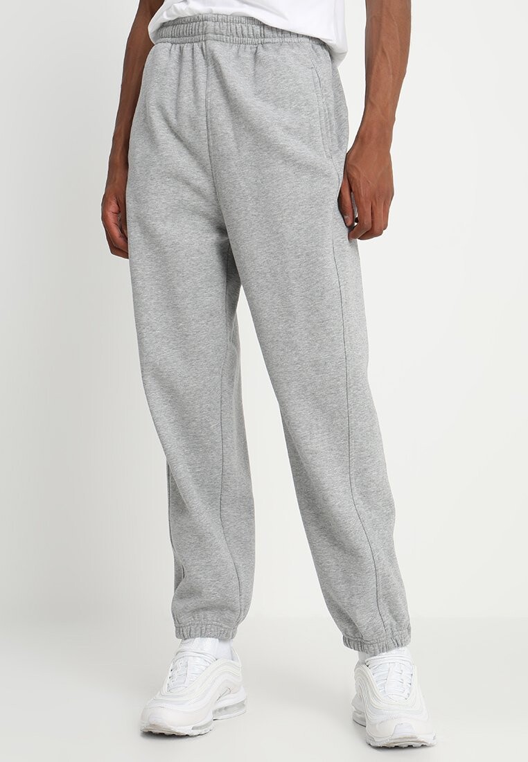 

Спортивный костюм SUIT Urban Classics, серый