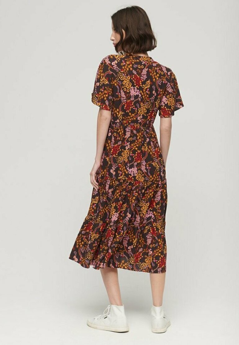 

Дневное платье PRINTED SHORT SLEEVE TIERED Superdry, коричневый