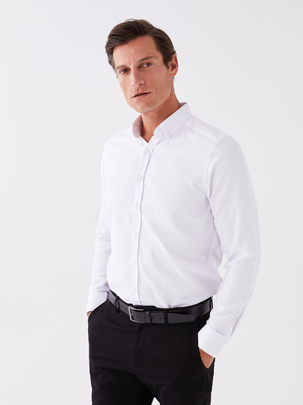 

Мужская оксфордская рубашка Slim Fit с длинным рукавом LCWAIKIKI Formal, буксе белый