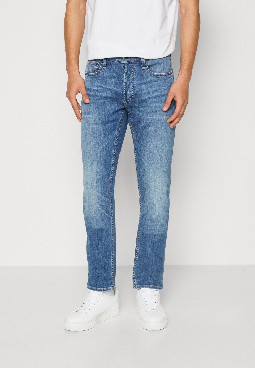 

Джинсы Slim fit Denham