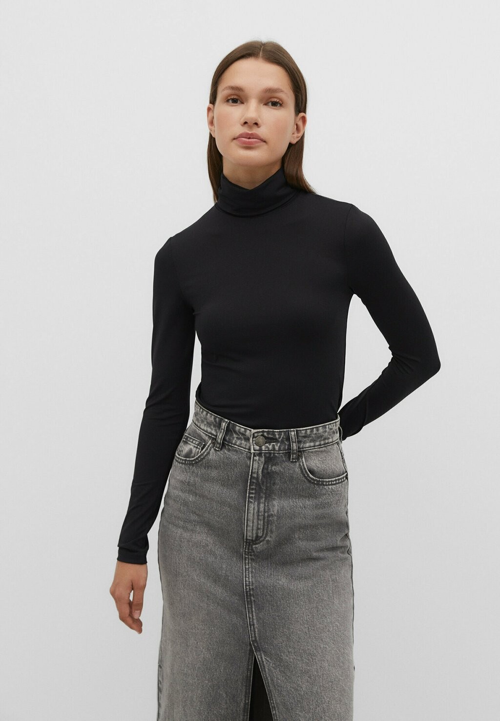 

Блузка с длинными рукавами Stradivarius, черный