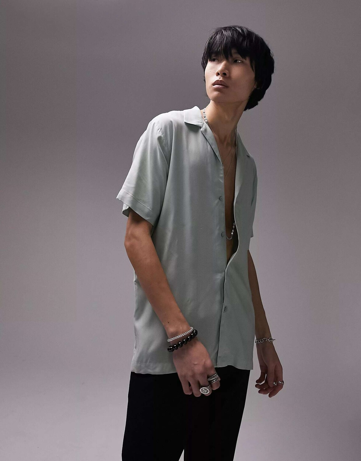 

Зеленая рубашка с короткими рукавами Topman Deep Revere