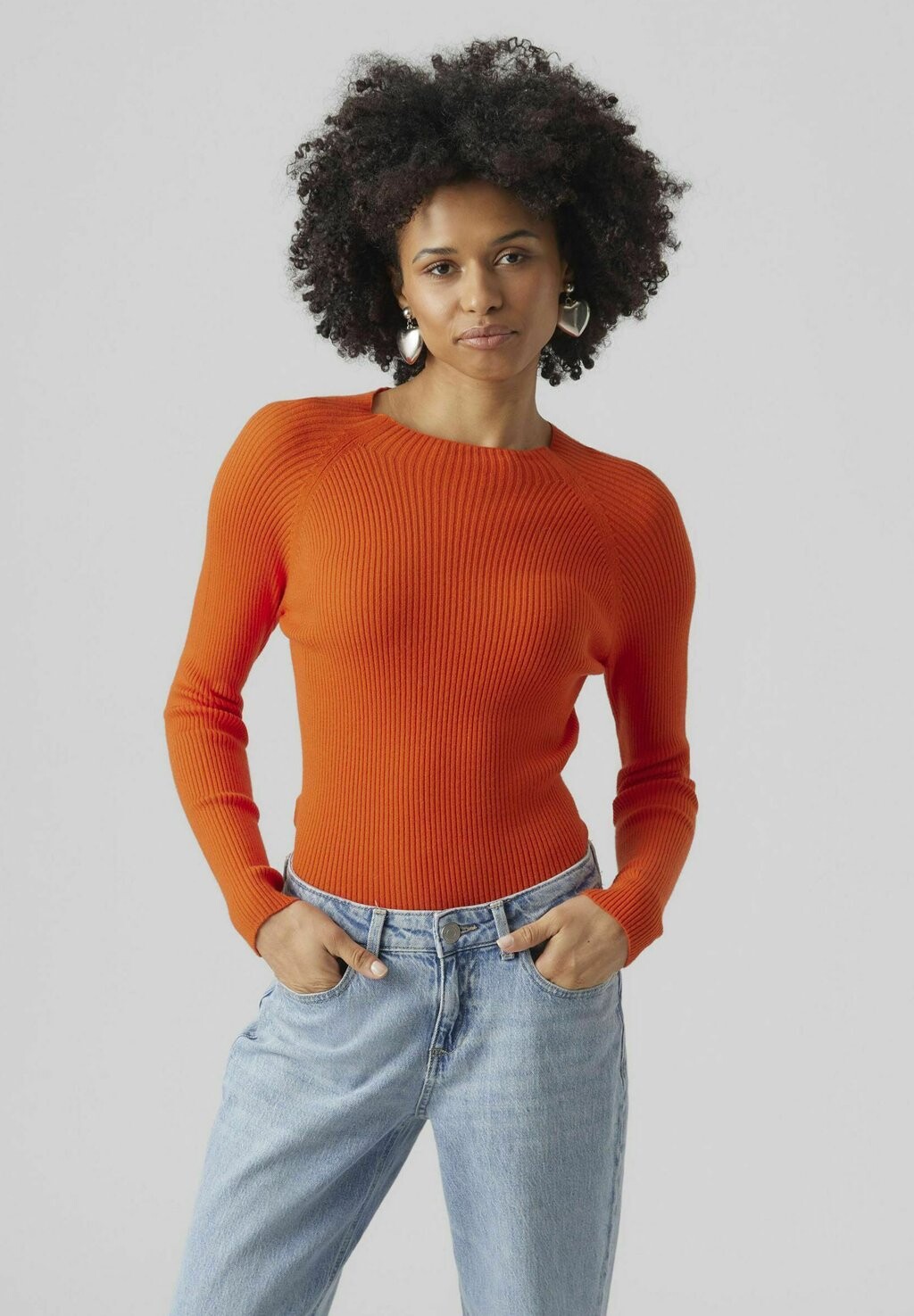

Свитшот Vero Moda, цвет tangerine tango