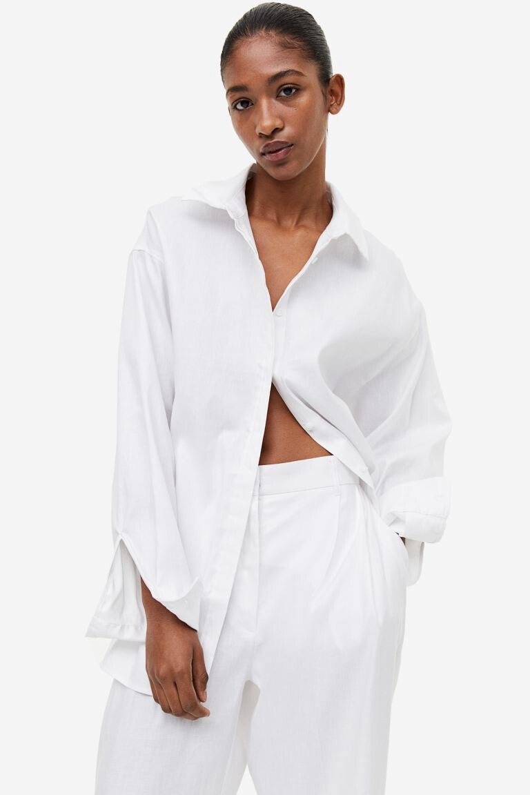 

Рубашка из льняной смеси с кружевом на спине H&M