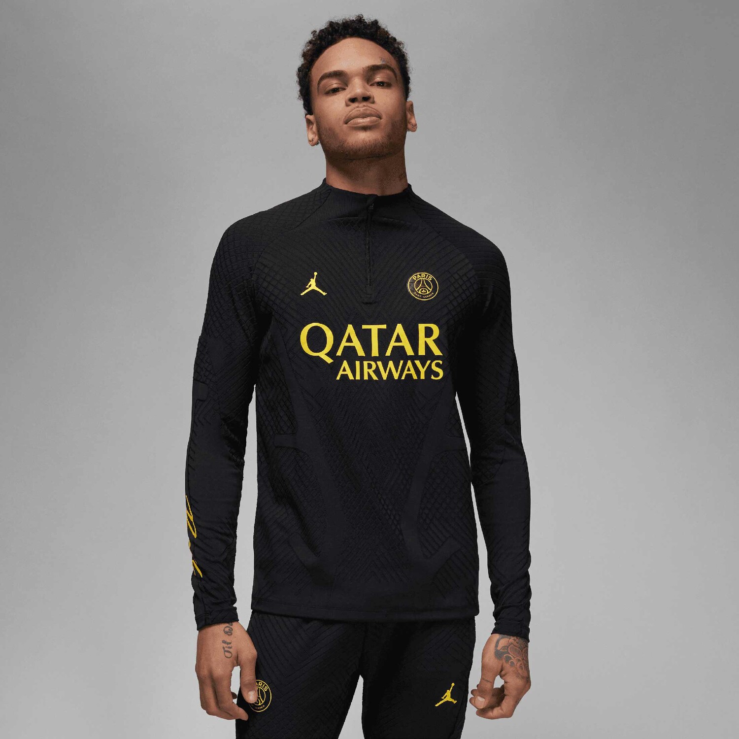

Толстовка Nike Trainingspullover Paris St. Germain Strike Drill Fourth, черный