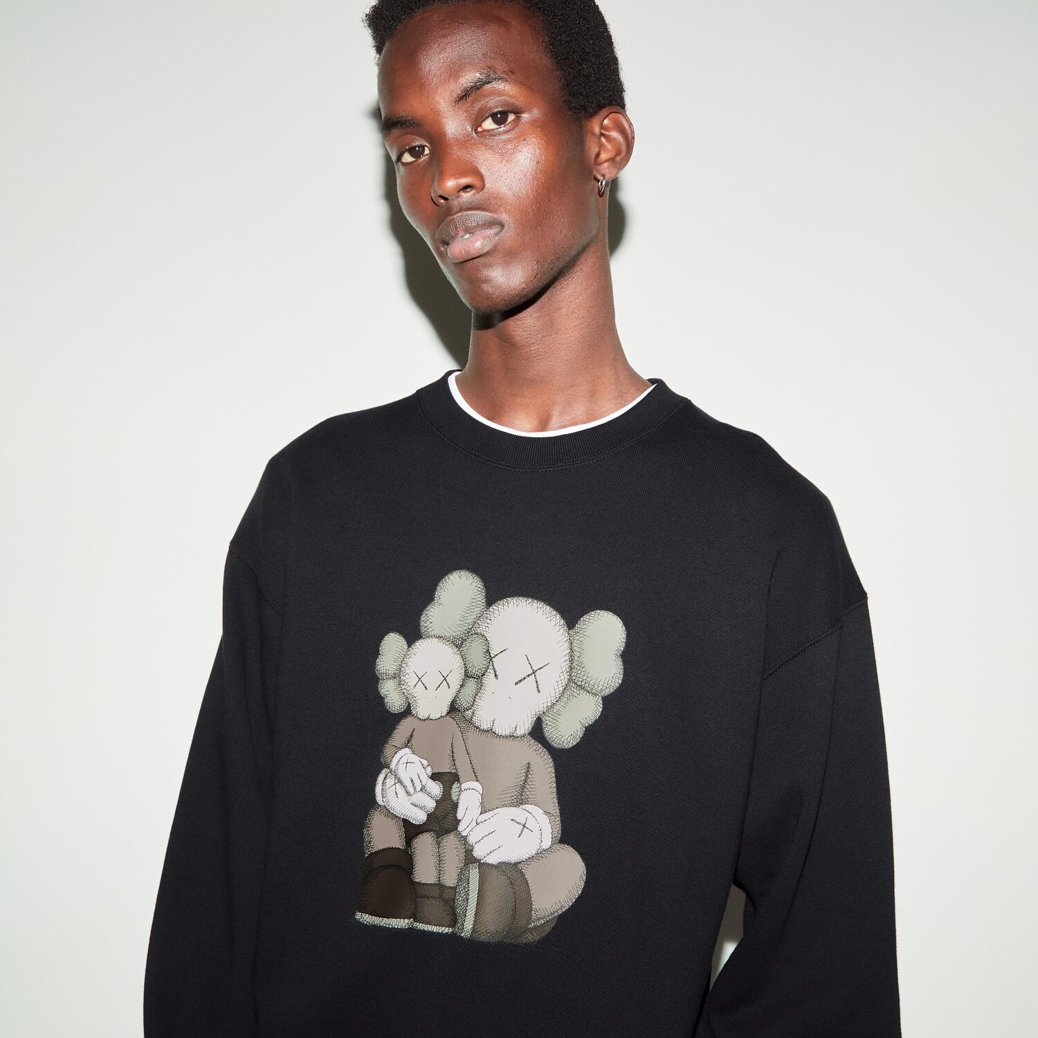 

Свитшот Cows UT Graphic Uniqlo Kids, черный