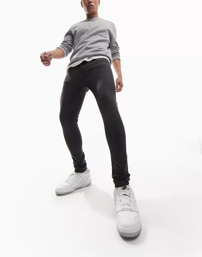 

Черные стираные джинсы ASOS Power Stretch Spray