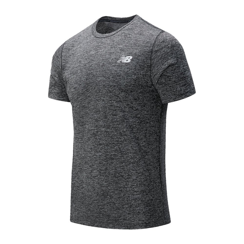 

Футболка New Balance Tenacity Course, черный