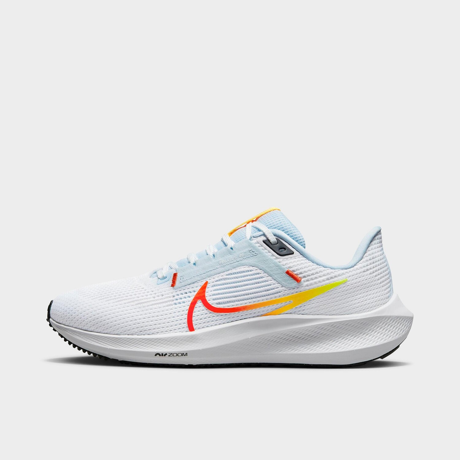 

Женские кроссовки Nike Zoom Pegasus 40, белый