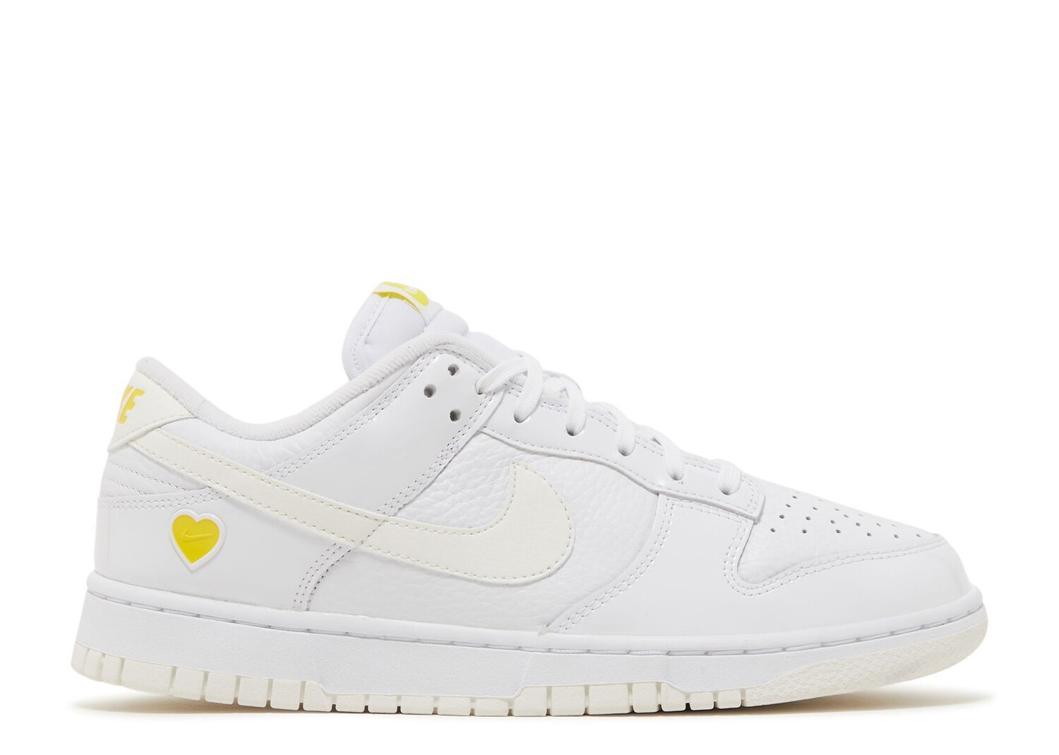 

Кроссовки Nike Wmns Dunk Low 'Valentine'S Day - Yellow Heart', белый