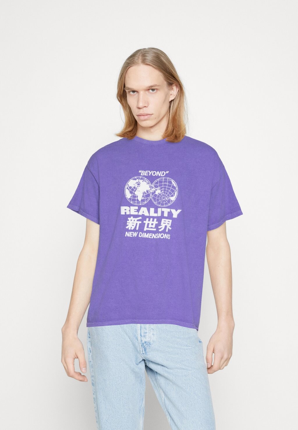 

Футболка с принтом BDG Urban Outfitters, фиолетовый
