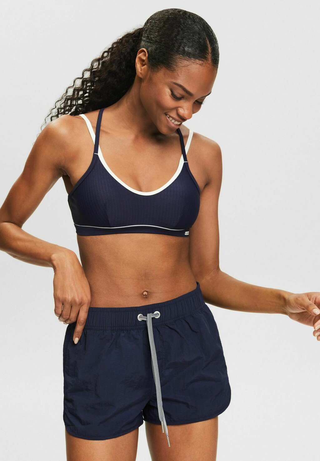 

Шорты для плавания STRAND IM CRINKLE-LOOK Esprit, цвет navy