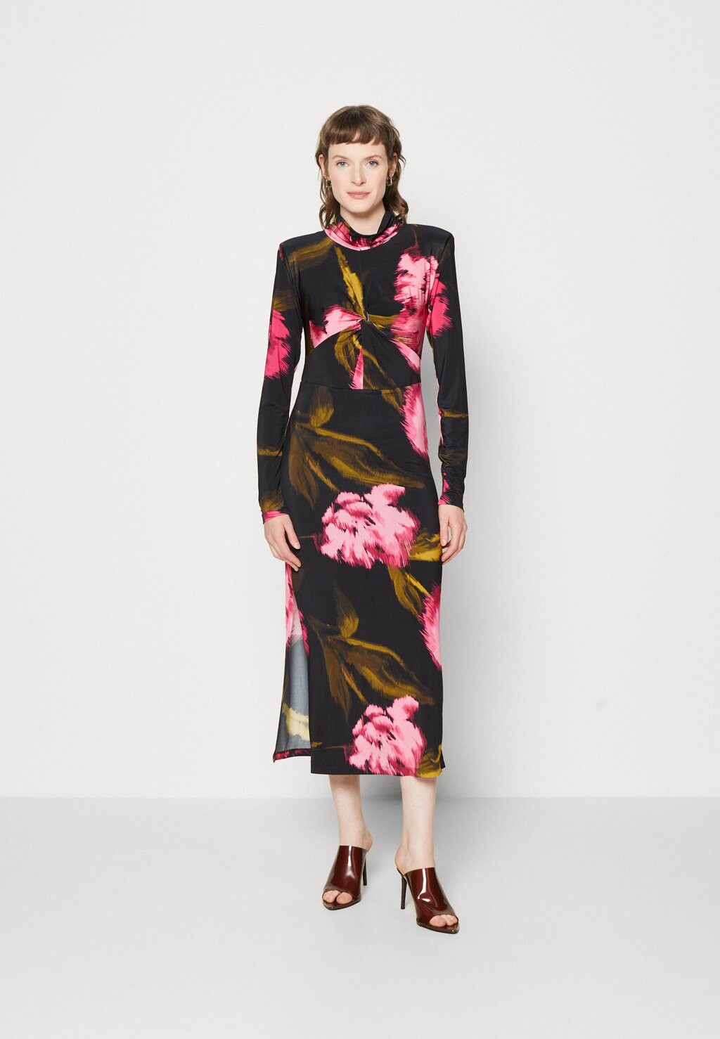 

Платье прямого кроя ALINE LONG DRESS Gestuz, мультиколор