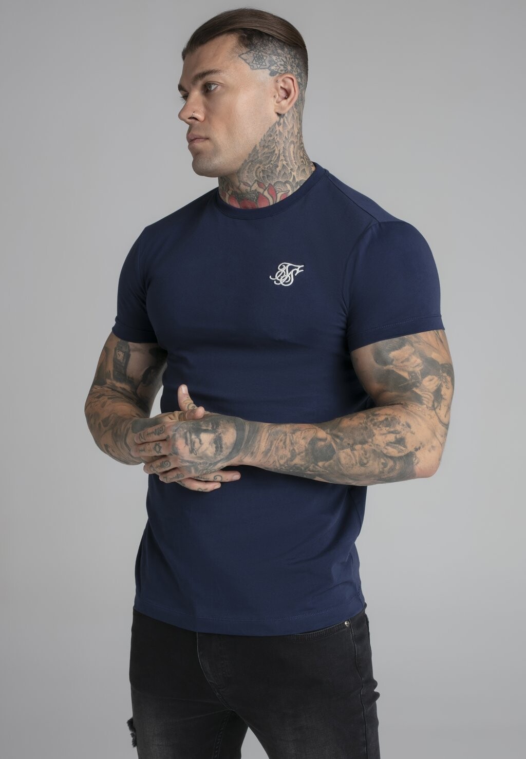

Базовая футболка Muscle Fit SIKSILK, цвет navy