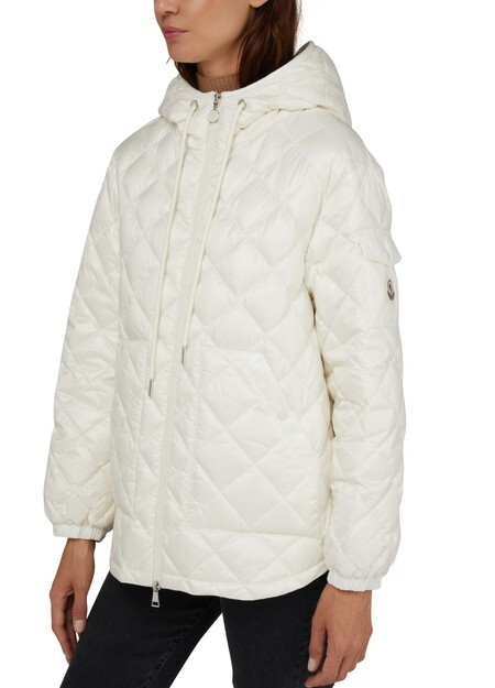 

Легкая куртка Moncler