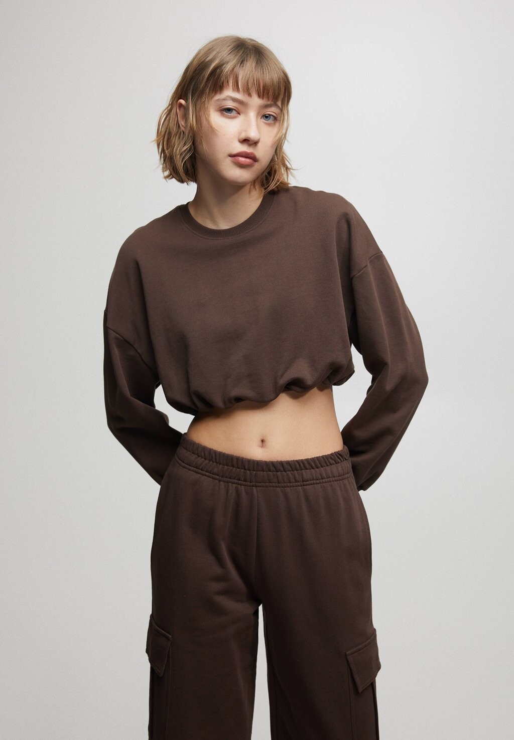 

Толстовка PULL&BEAR, коричневый