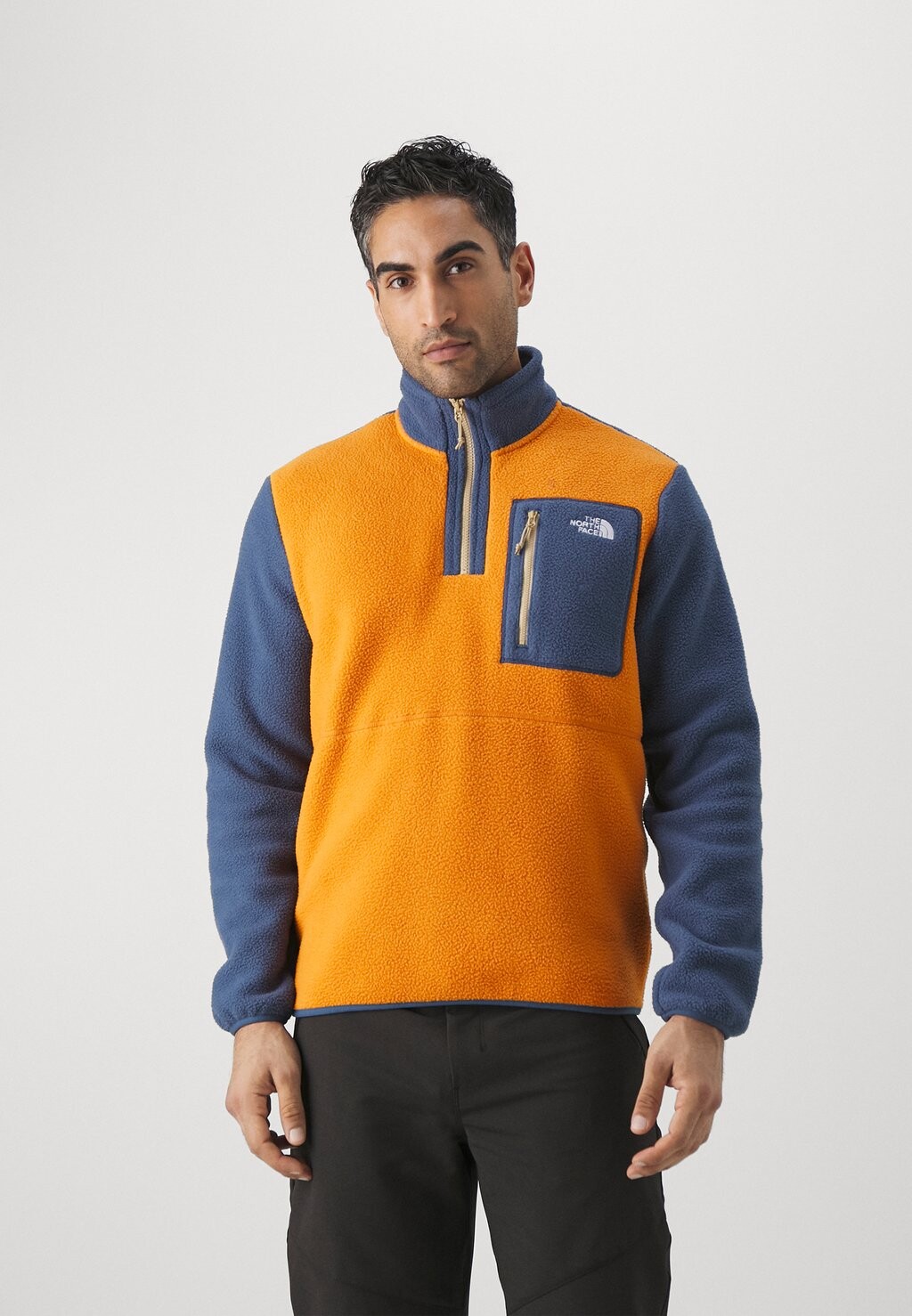 

Флисовая толстовка Yumiori ¼ Zip The North Face, цвет desert rust/shady blue