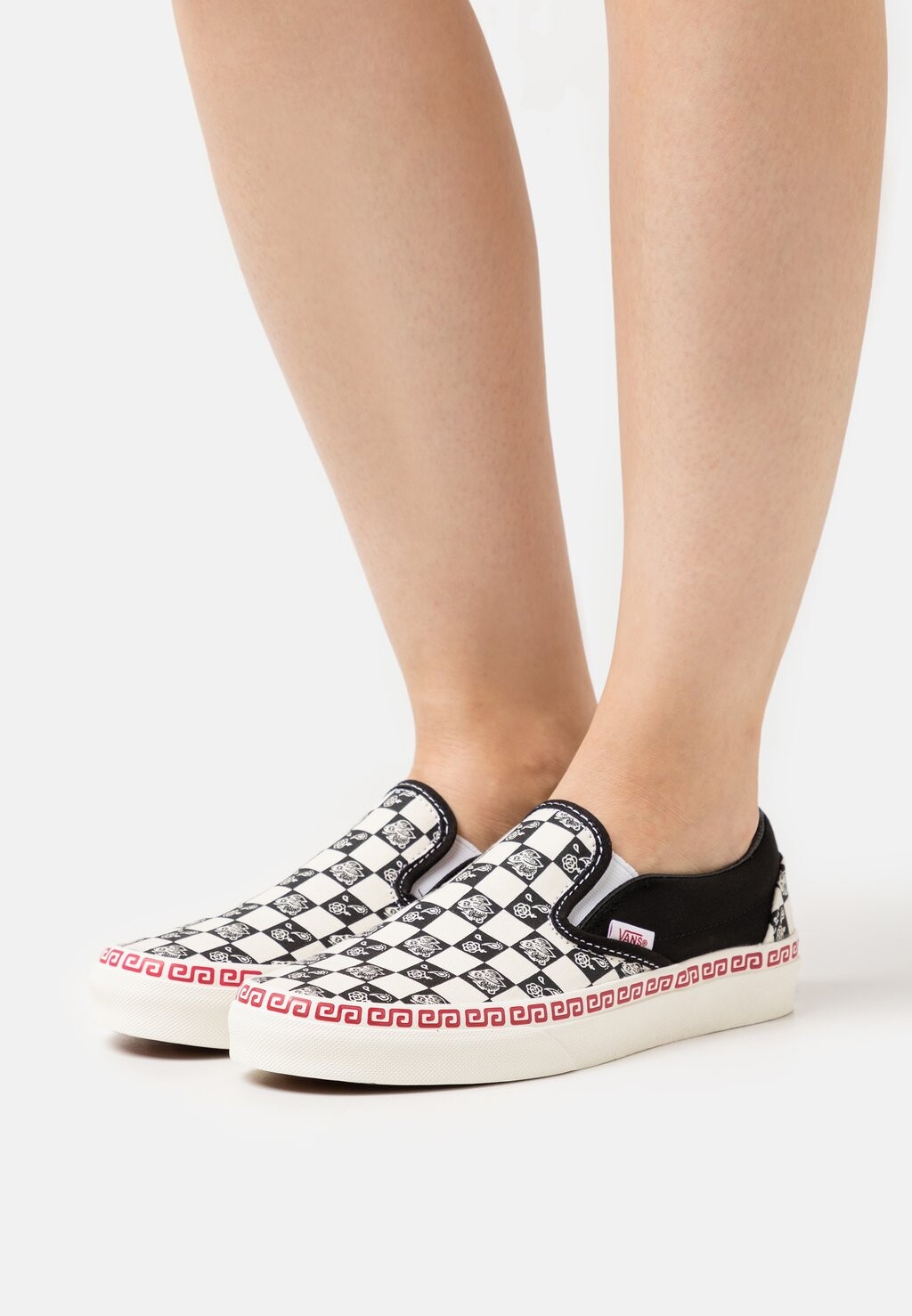 

Кроссовки Vans, черный