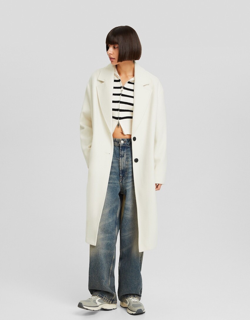 

Длинное мягкое пальто Bershka, экрю