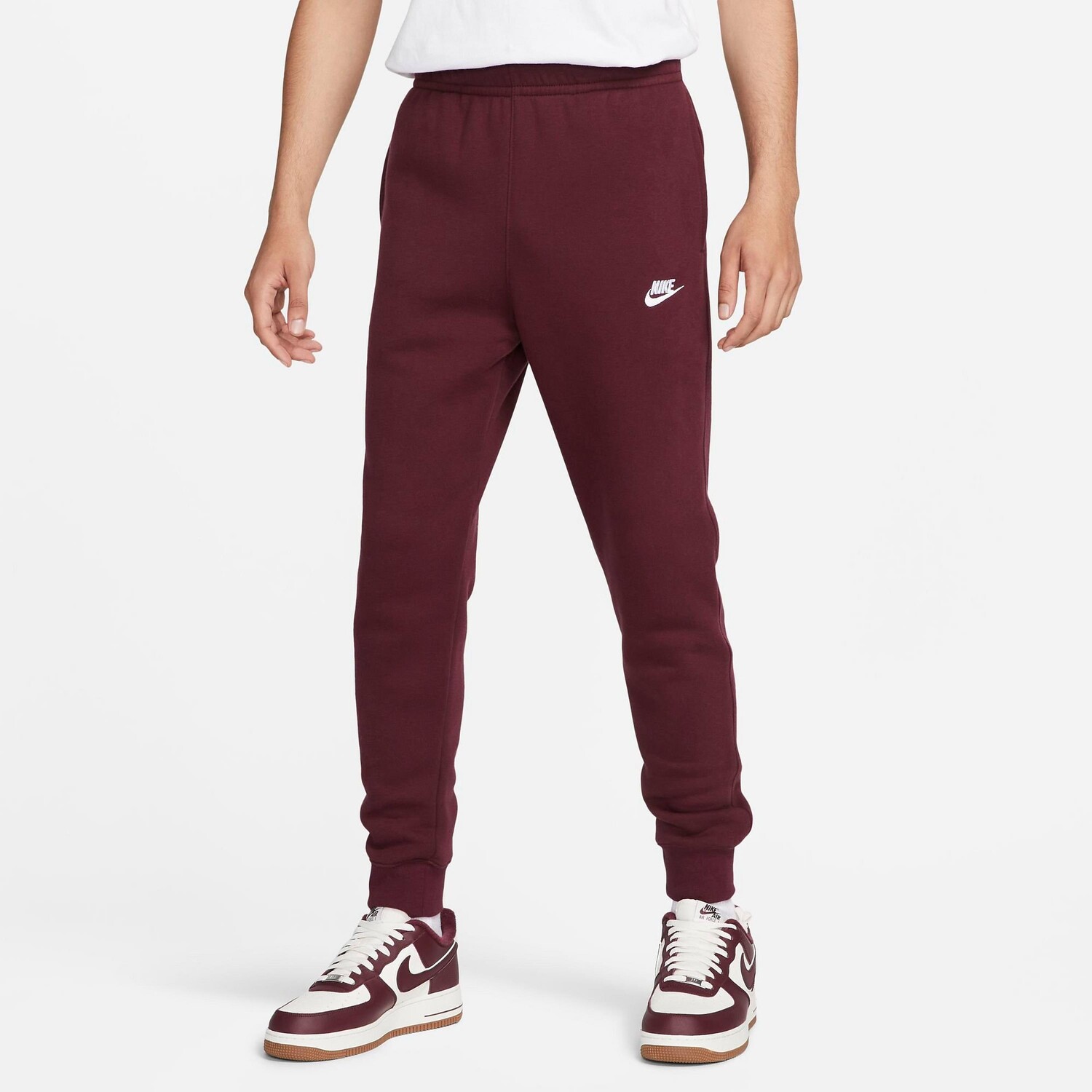 

Брюки-джоггеры с флисовыми манжетами Nike Sportswear Club, коричневый