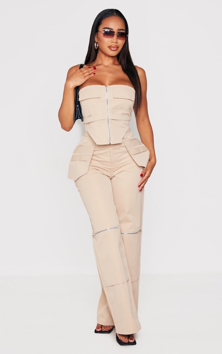 

PrettyLittleThing Брюки с тканой молнией Shape Stone
