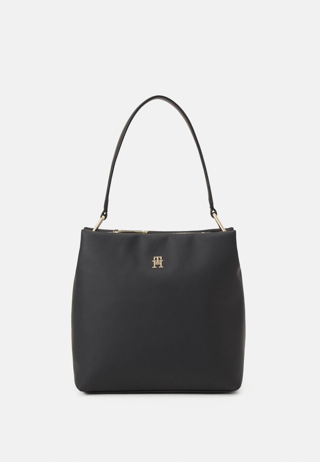 

Ручное Tommy Hilfiger МЯГКОЕ ВЕДРО, цвет Black