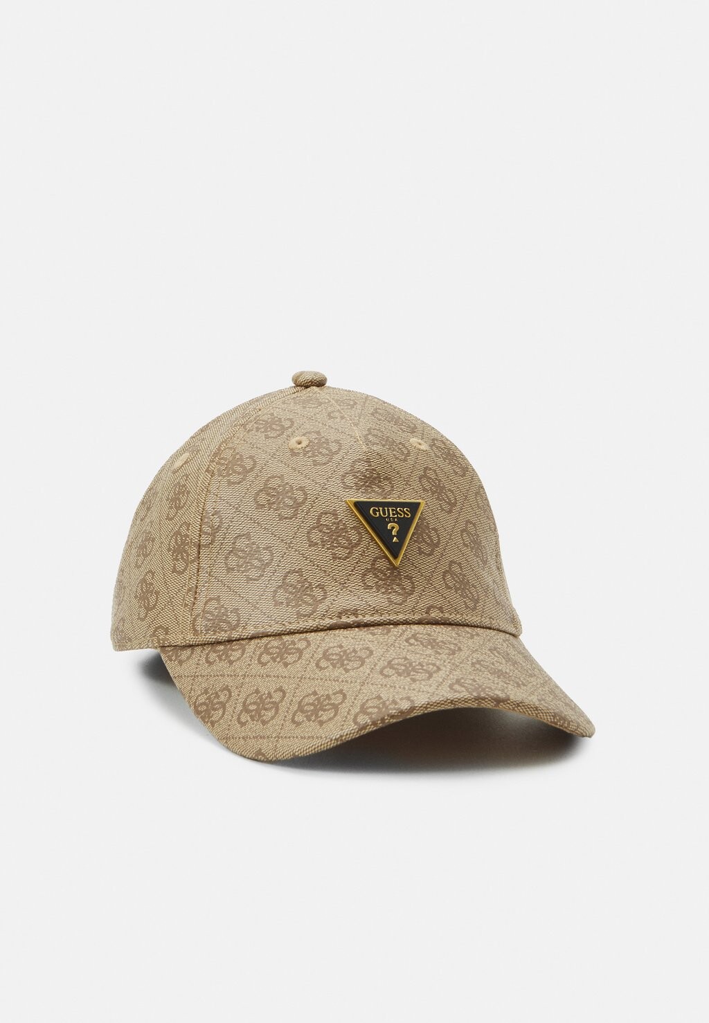 

Бейсболка Guess