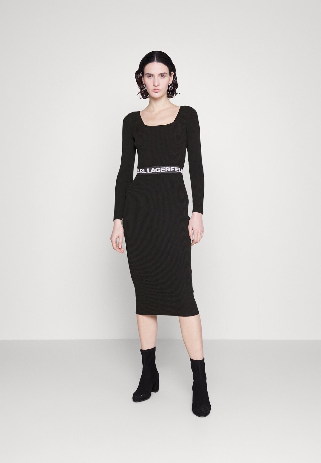 

Вязаное платье KARL LAGERFELD, черный
