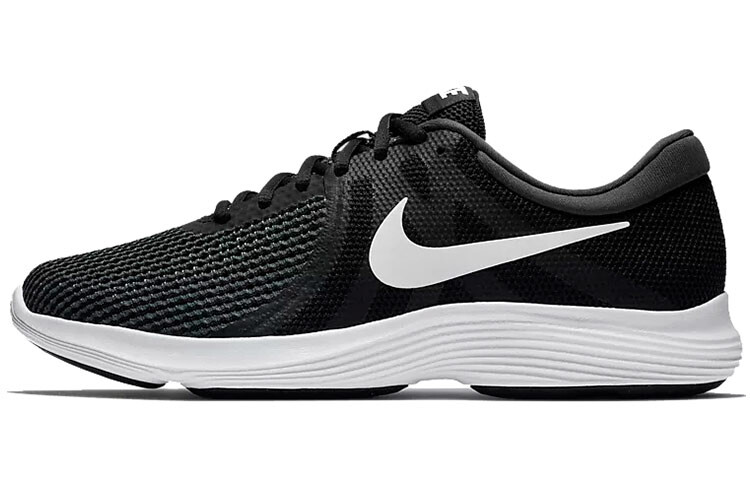 

Кроссовки Nike Revolution 4 черный/белый